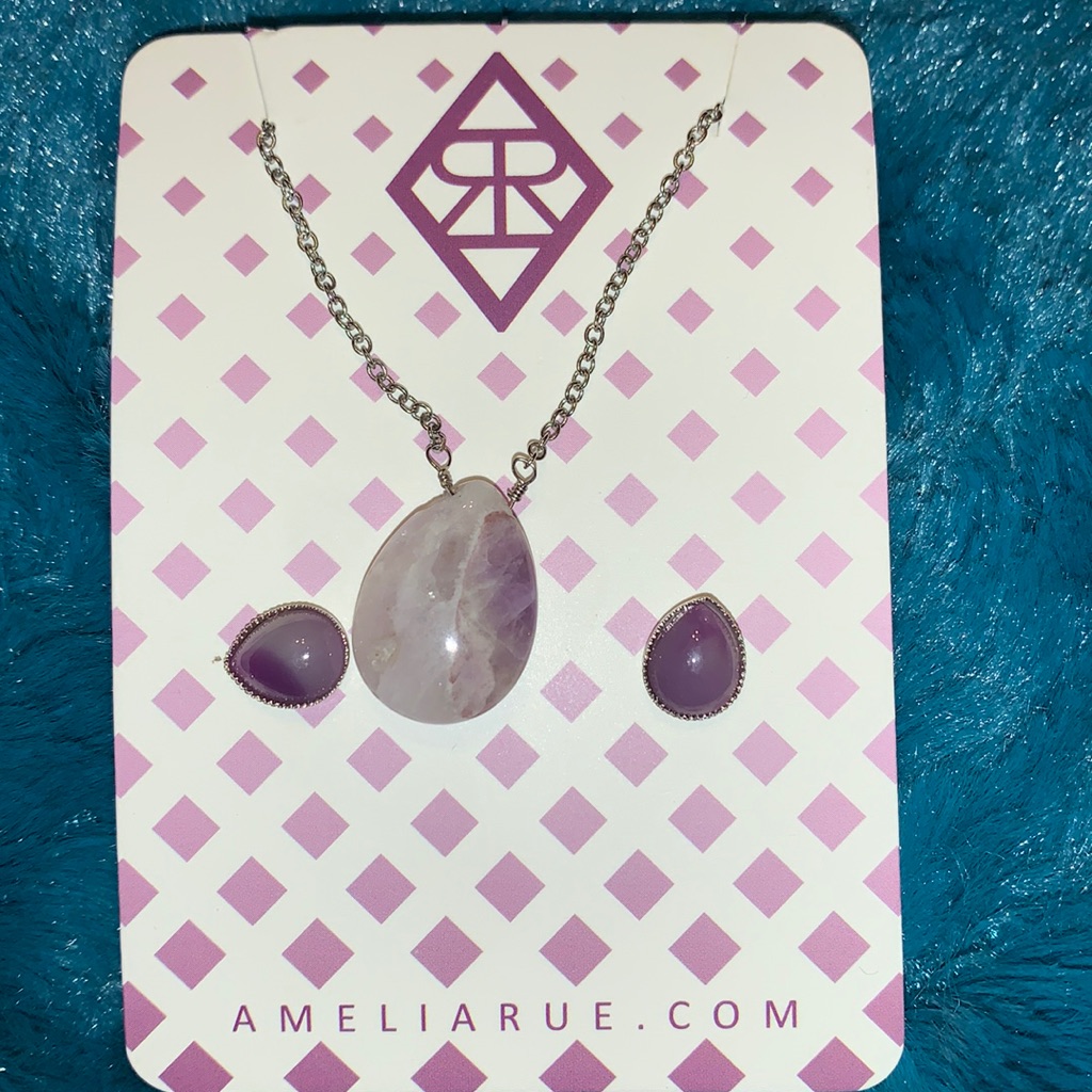 Amelia Rue Pear-Shaped Natural Amethyst